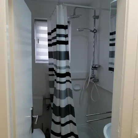 Kliff Watt Nr.4 * Κουξχάφεν